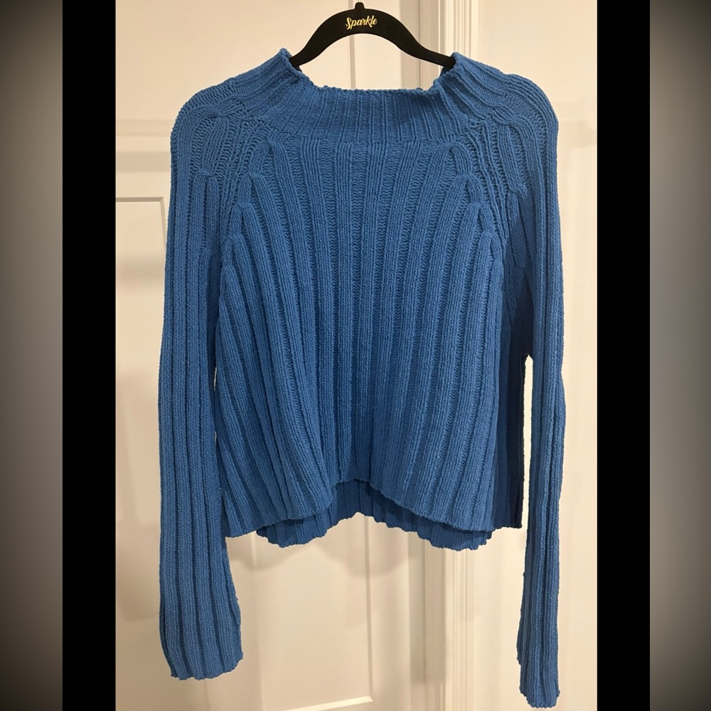 American Eagle Blue Cropped Turtleneck Sweater Women’s - Size Large